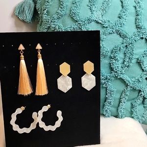 Earring Set of 3 Cream and Gold